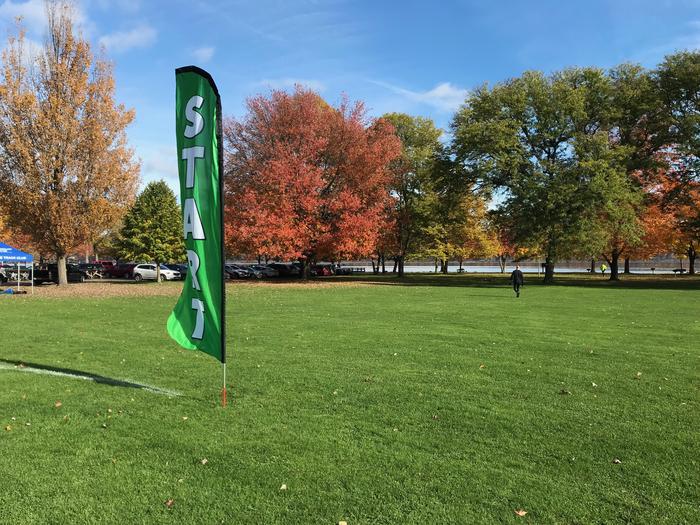 A quiet start line, but not for long A quiet start line, but not for long